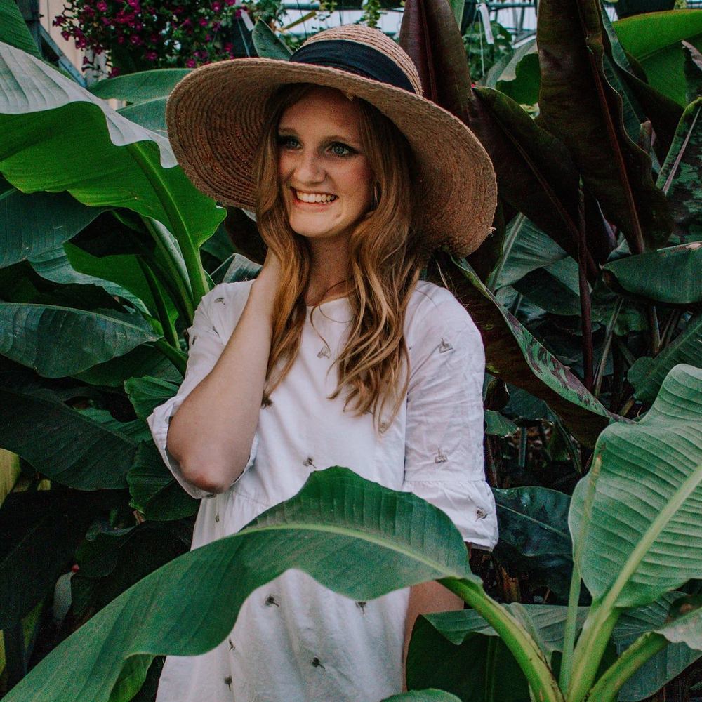 Meet your Posher, Anna